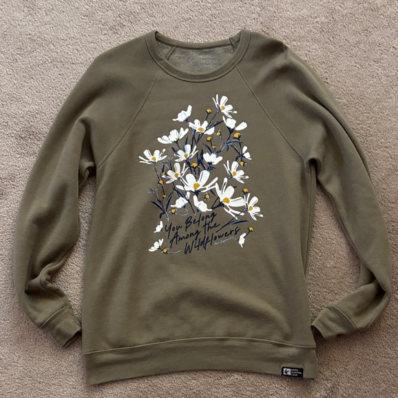 Hope Inspire Love Sweatshirt - Picture 1 of 6